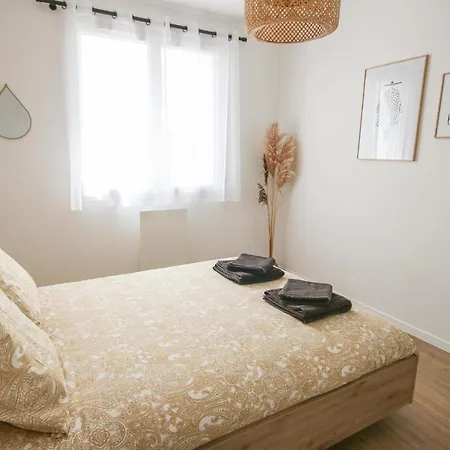 La Belle Epoque - Proche Gare - Parking Gratuit * Angoulême